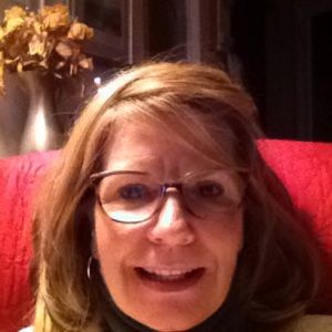 Meet your Posher, Lynette